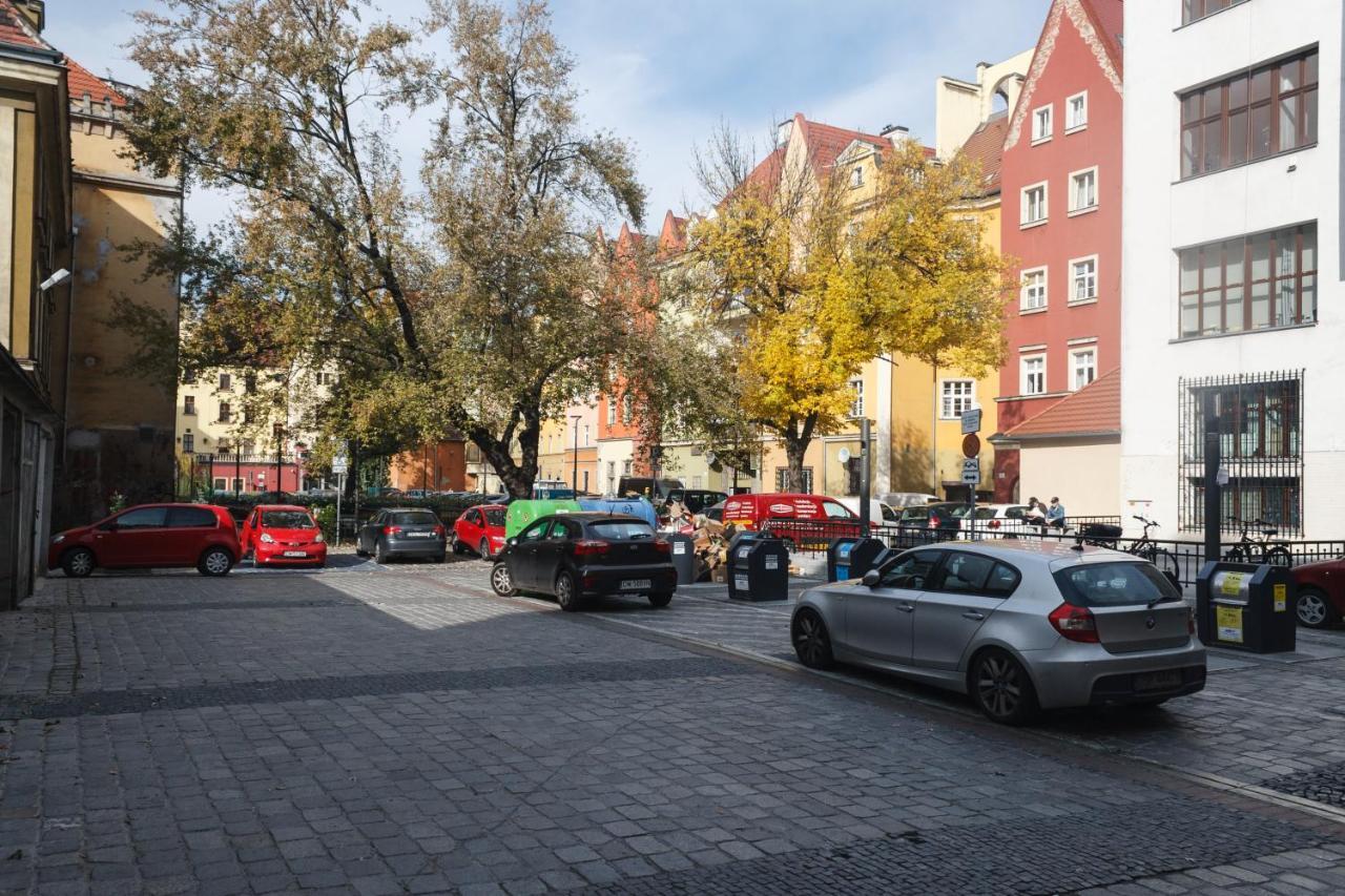 Apartamenty Hexus - Ofiar Oswiecimskich - Wroclaw Centrum Rynek Bagian luar foto